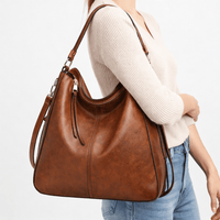 Grand Sac Bandoulière pour Femme en Simili Cuir - AXEL