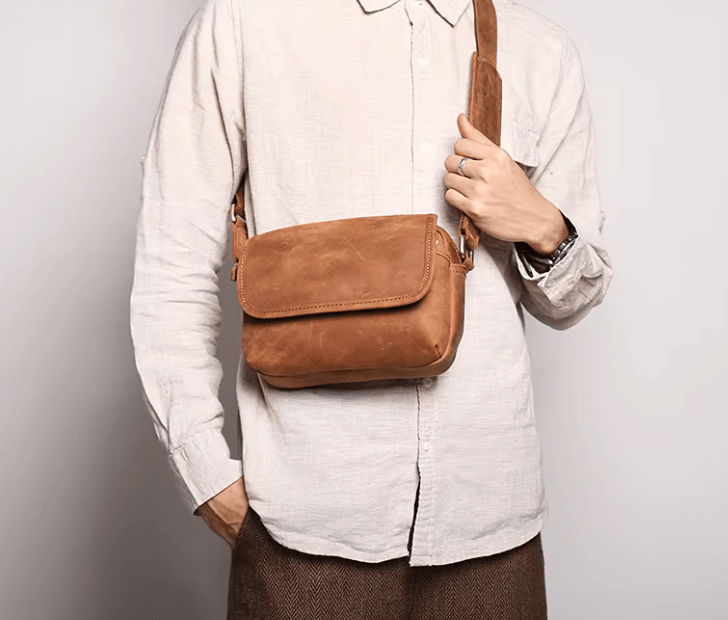 Petit Sac Bandoulière Homme - IVO